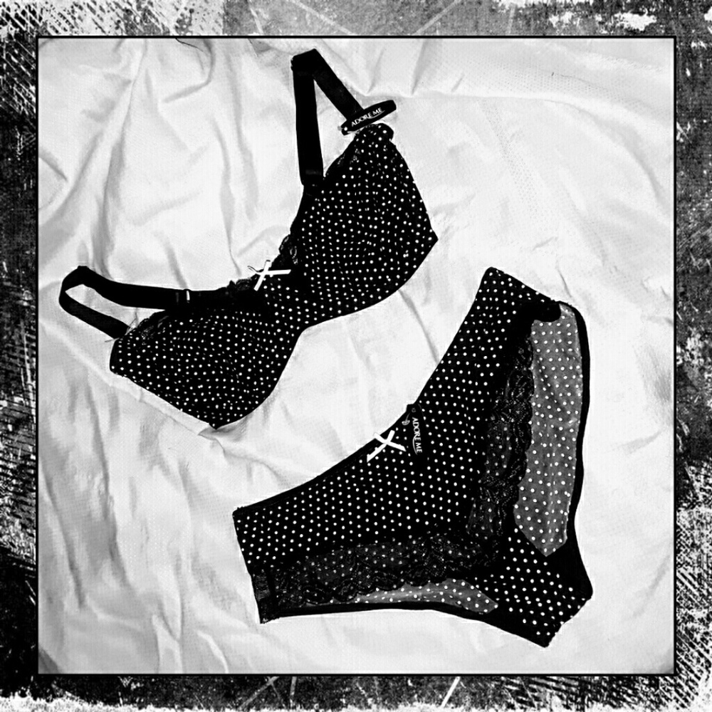 Adore me bra (sz 32FF) & panty (sz M 6-8) set